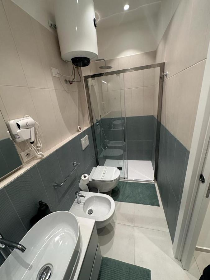 Di Passaggio Hotel Bari Ngoại thất bức ảnh
