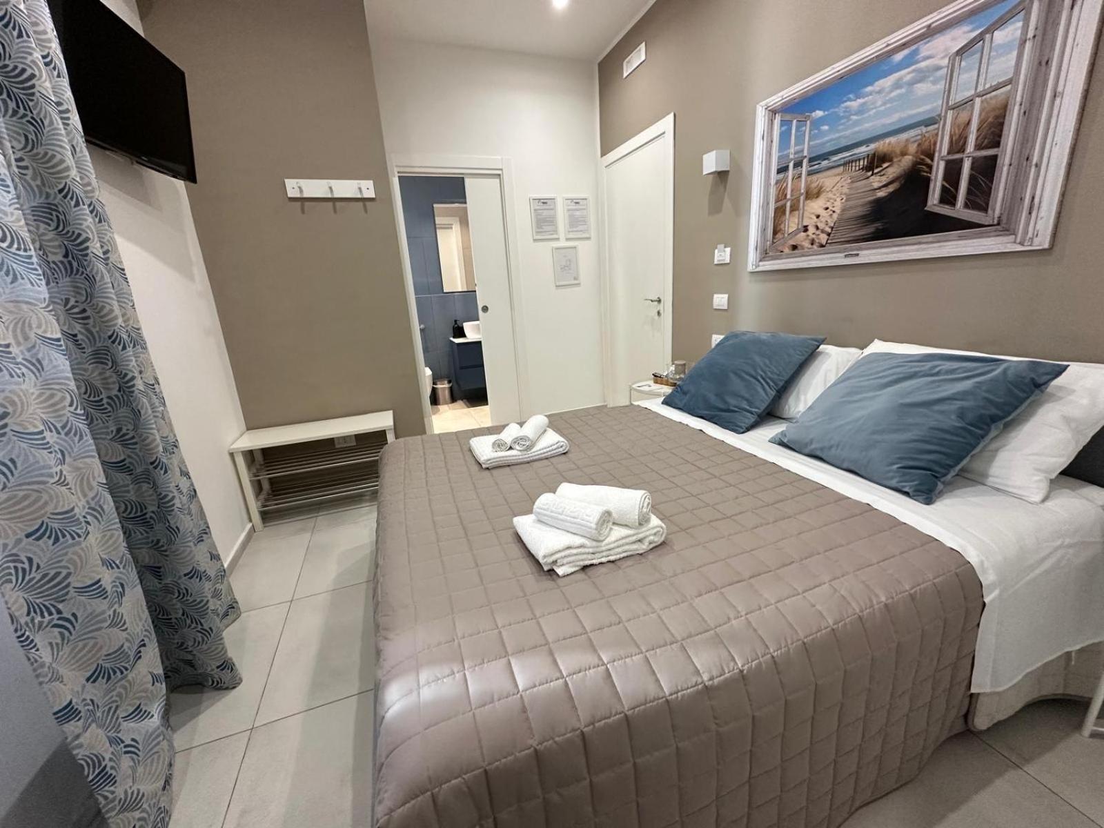 Di Passaggio Hotel Bari Ngoại thất bức ảnh